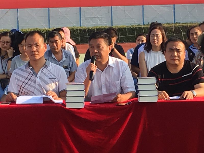 王秉立副校长要求校园安全