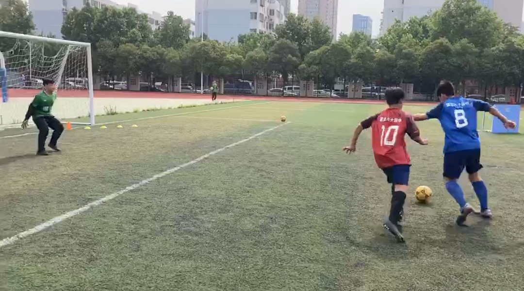足球射门