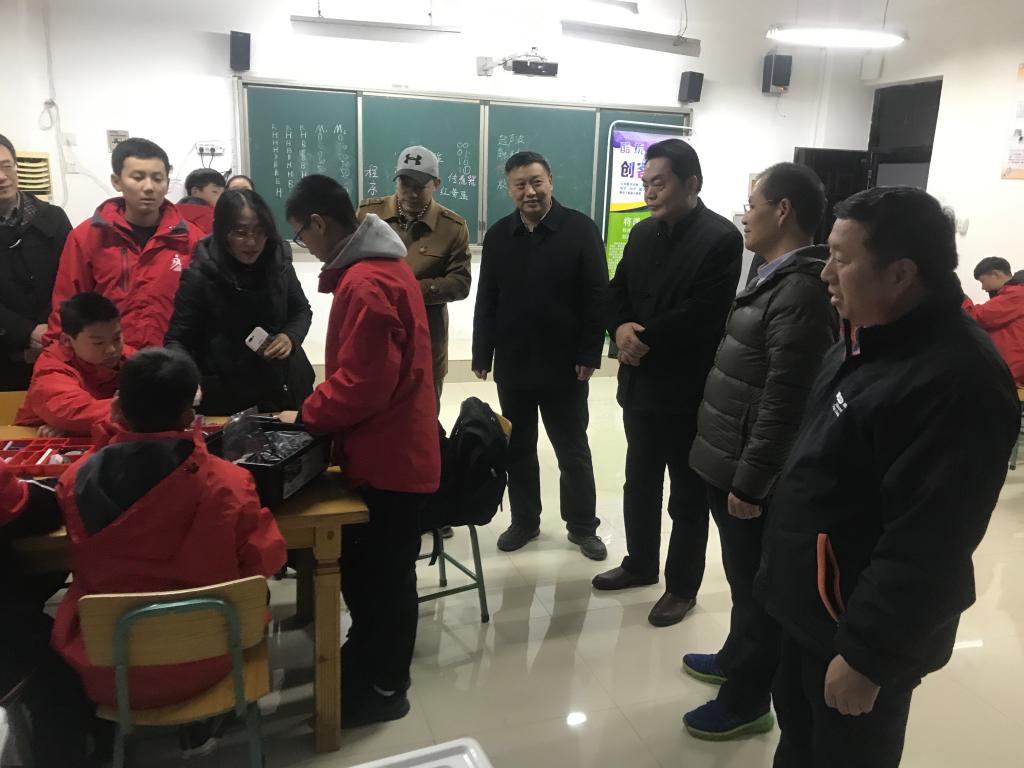 书法家走进机器人社团