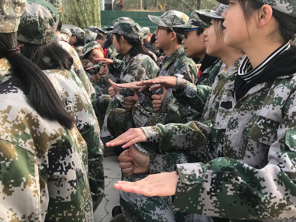 热身游戏